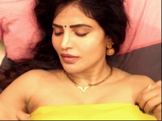 Hot Indian Wife Seducing Chotu - Addison Lee amateur brunette hd video